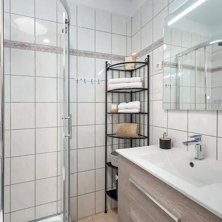 Greta * Costa Del Silencio