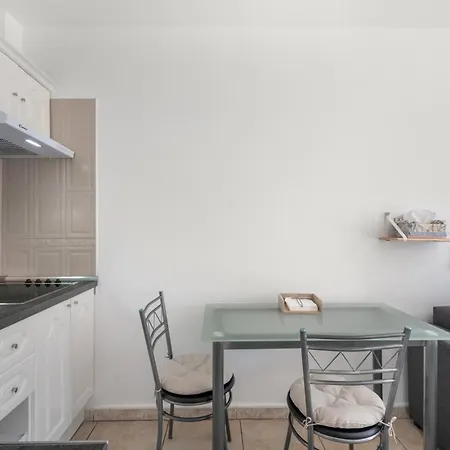 Greta 코스타델실렌시오