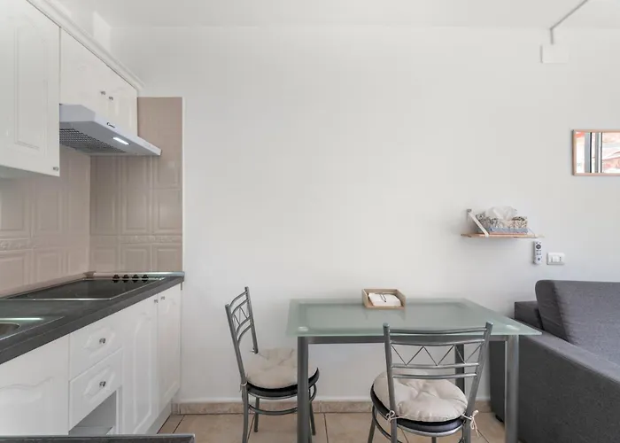 Greta طوستا ديل سيلونثيو